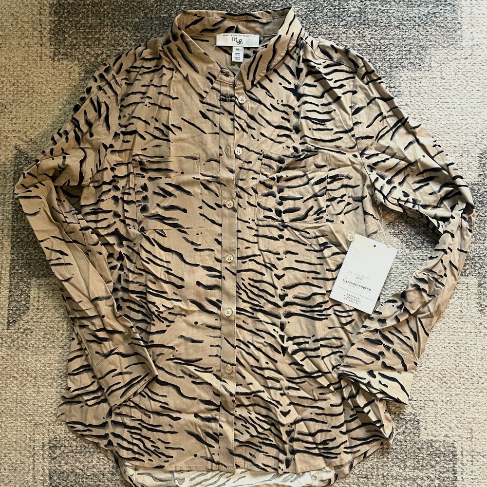 Boutique long sleeve button up